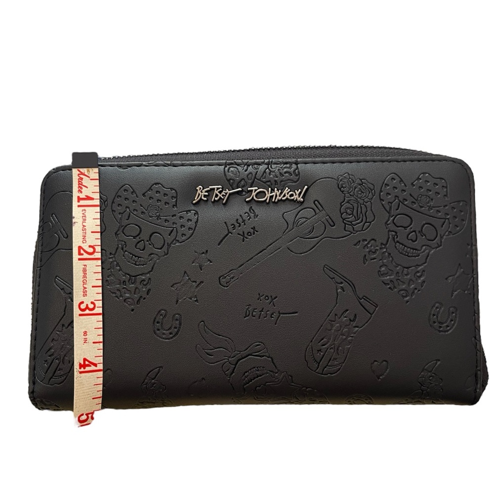 NWT Betsy Johnson Wallet - Picture 10 of 10